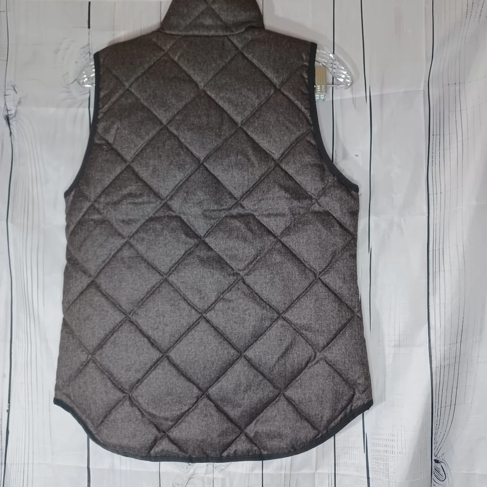 J. Crew Factory Excursion Down Puffer Vest Quilted Women SZ XS Gray